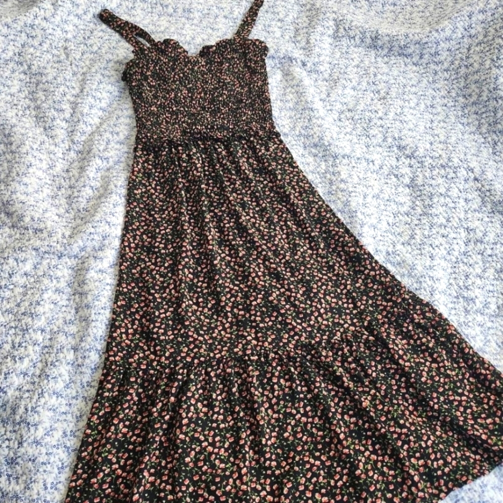 Women's Floral Black Sun Dress Size Small